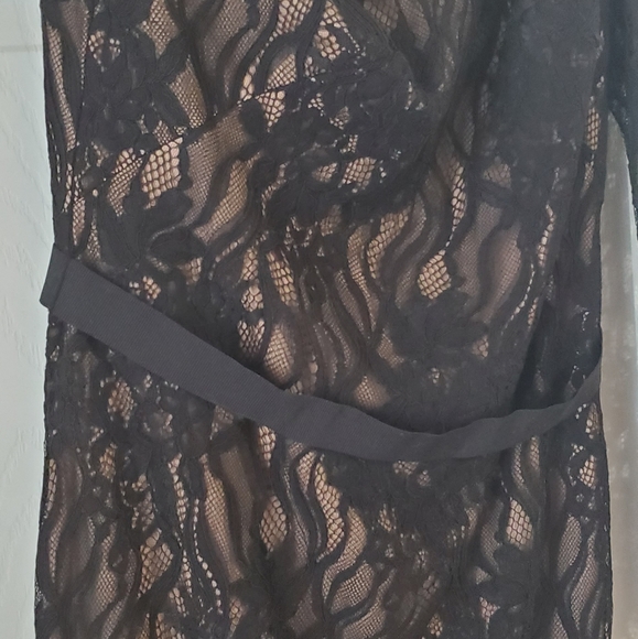 Tadashi Shoji dress size 8 - Picture 4 of 6